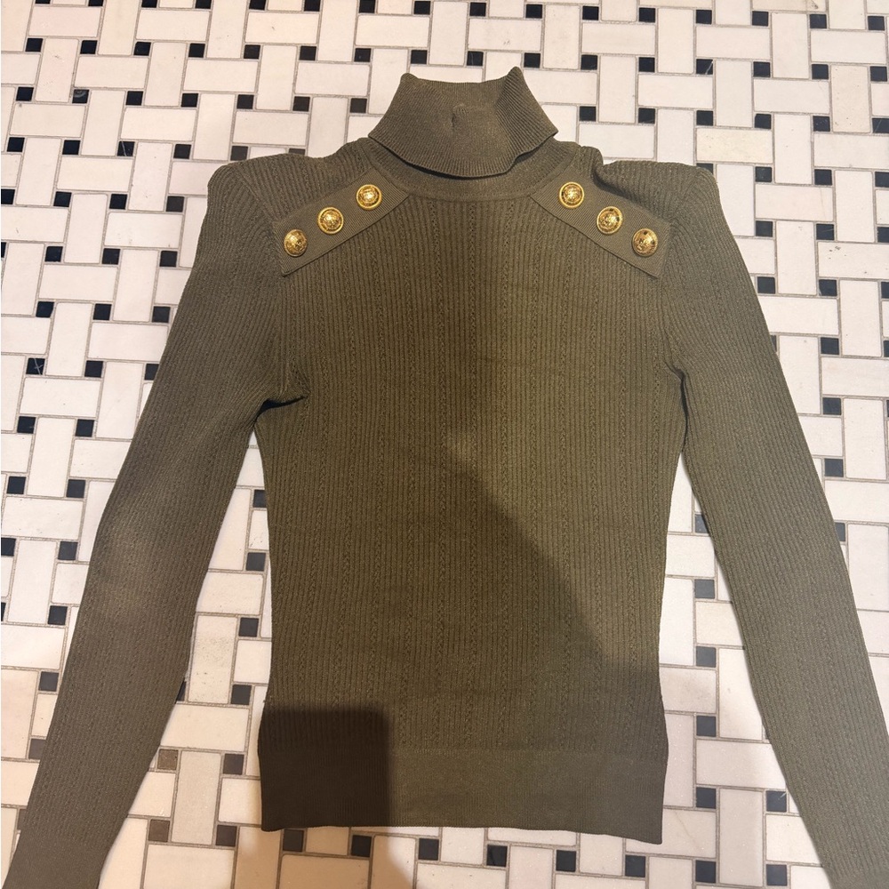 Balmain Olive Green Ribbed Turtleneck Gold Button Shoulder Sweater EU 34